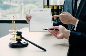 Advocate Manish Mukeria commercial litigation services